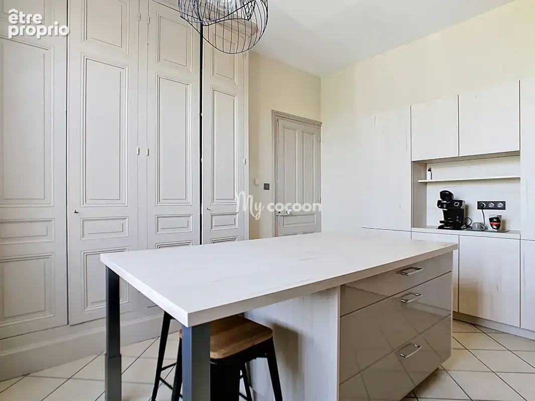 Maison - T8 - 168 m² - photo 11