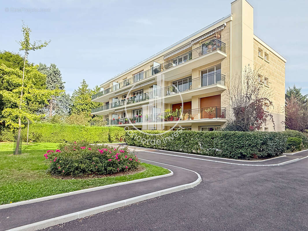 Appartement à VAUCRESSON