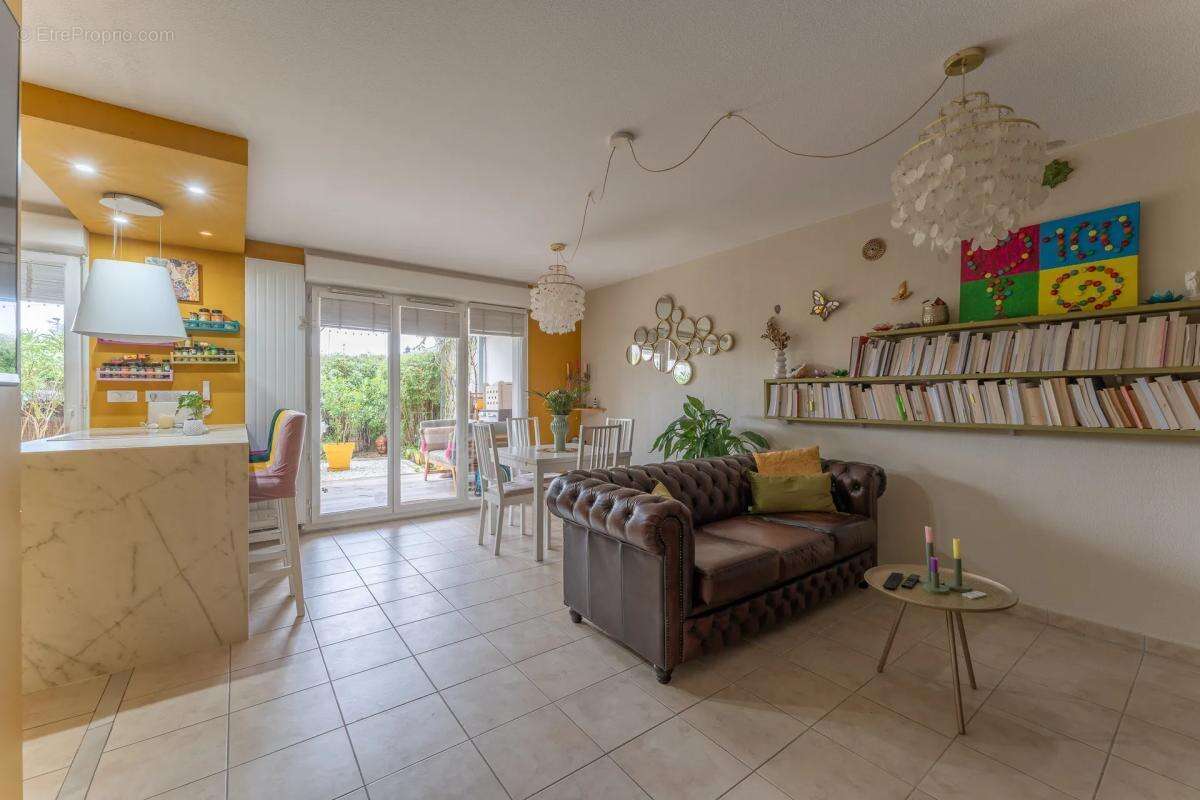 Appartement à SAINT-MEDARD-EN-JALLES