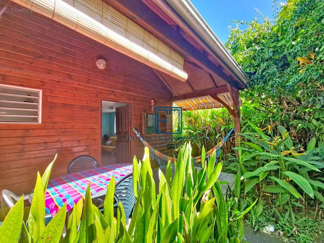 Maison à SAINTE-ANNE