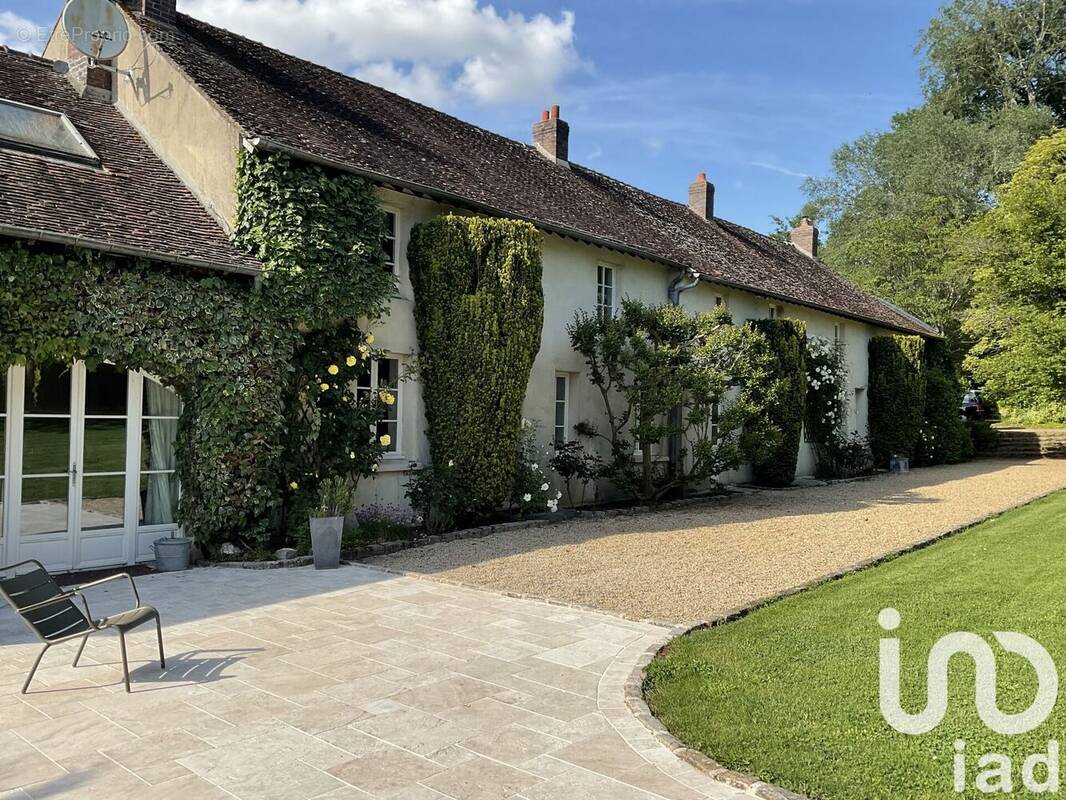 Photo 1 - Maison à COULOMMIERS