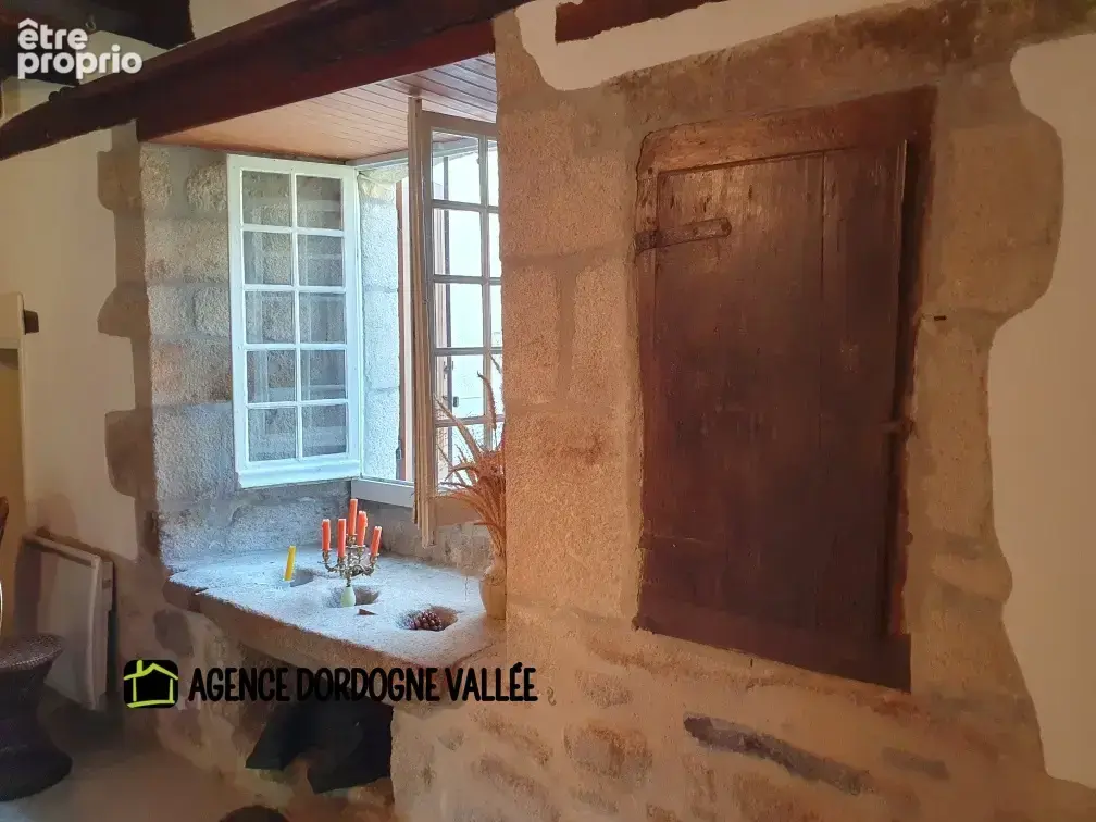 Propriété d'exception en xaintrie, 2,2 ha bois et prés attenants, dépendance ,trés bon état . - photo 5