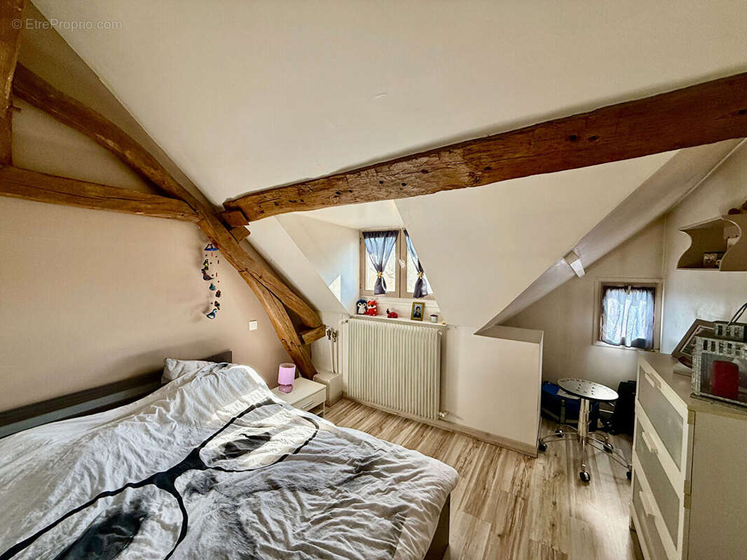 Maison à NONANCOURT