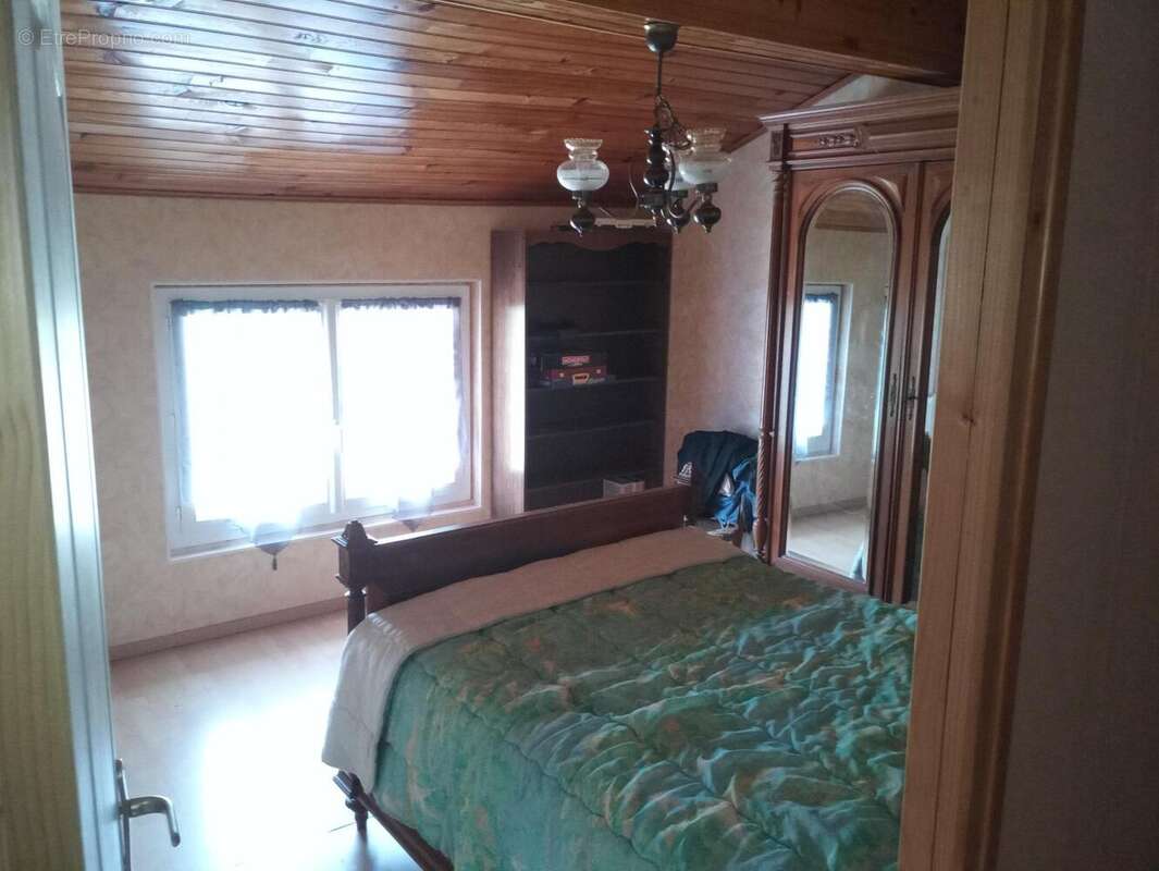 Photo 8 - Maison à CHENAC-SAINT-SEURIN-D&#039;UZET