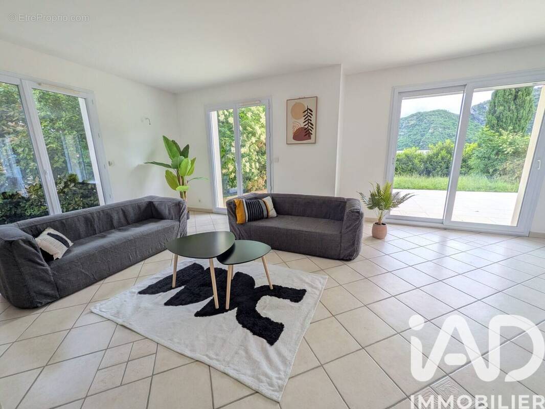 Photo 1 - Maison à SAINT-PAUL-DE-VARCES