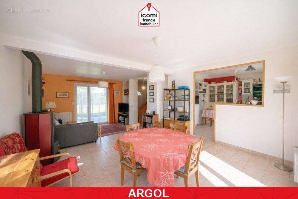 Maison à ARGOL