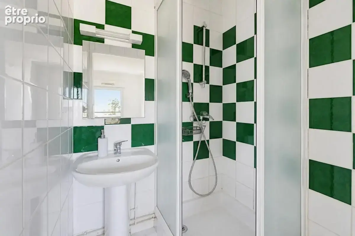 Maison de 5 pièces de 110 m² à Talence - photo 12