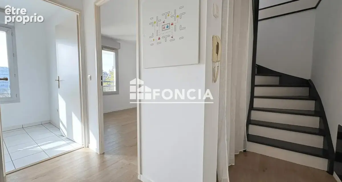  à vendre – rare t3 duplex avec magnifique vue seine - photo 8