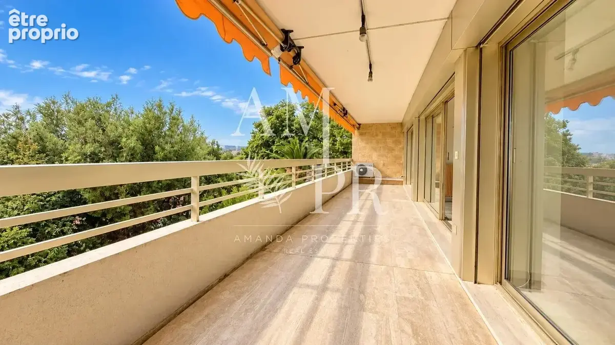 Le cannet résidentiel – 140 m² à rénover – 4 pièces – large terrasse & vue mer - photo 2