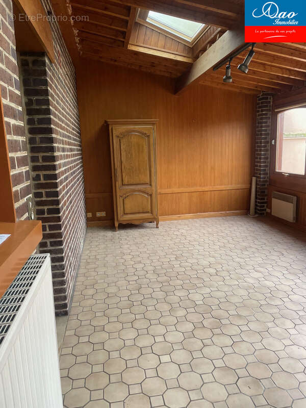 Maison familiale 118 m2 avec garages et terrain à Vaudes - photo 6