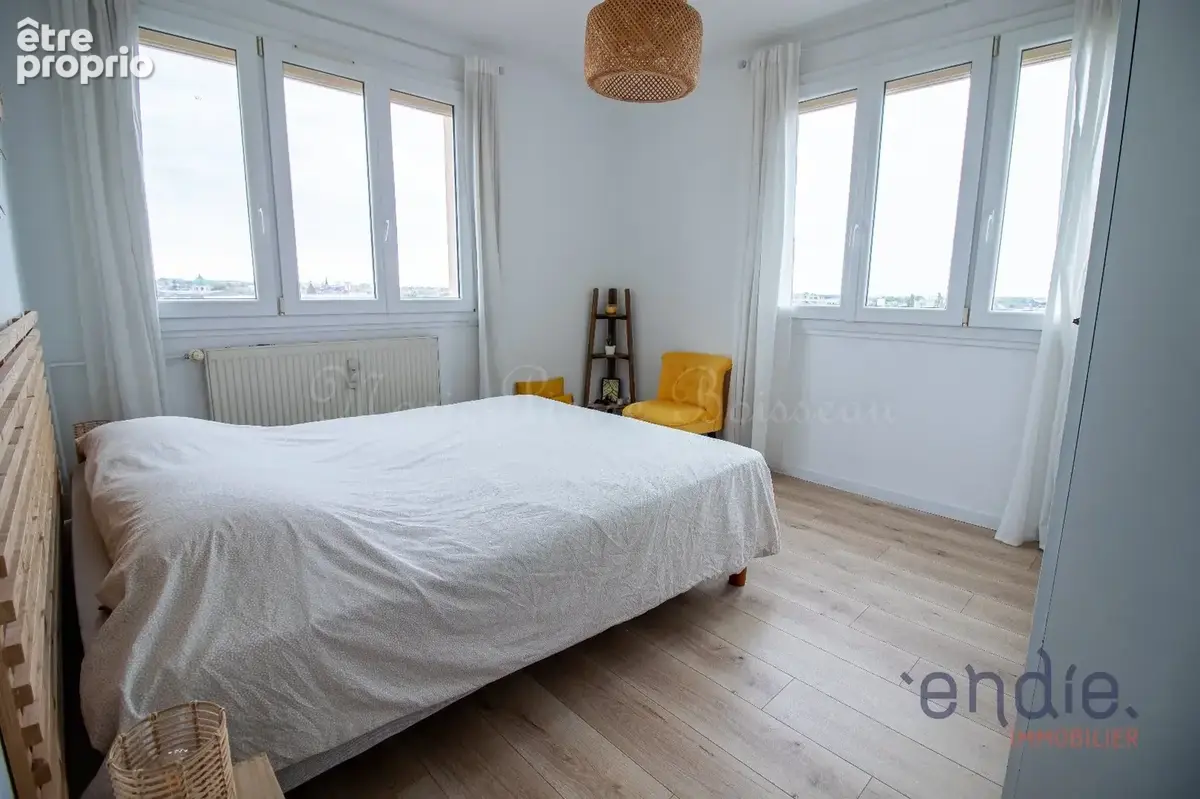 DIJON CENTRE - Un appartement lumineux avec vue imprenable sur les monuments dijonnais - photo 5