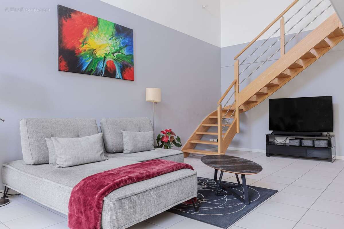 Appartement à AUZEVILLE-TOLOSANE