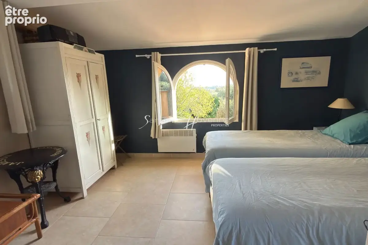 Maison 5 pièces 146 m² à vendre à La Croix-Valmer (83420) - photo 9