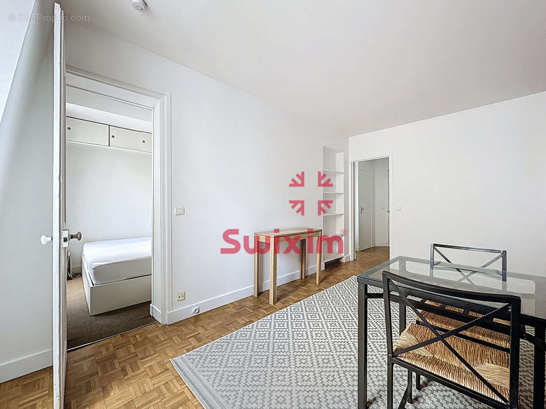 Appartement à PARIS-11E