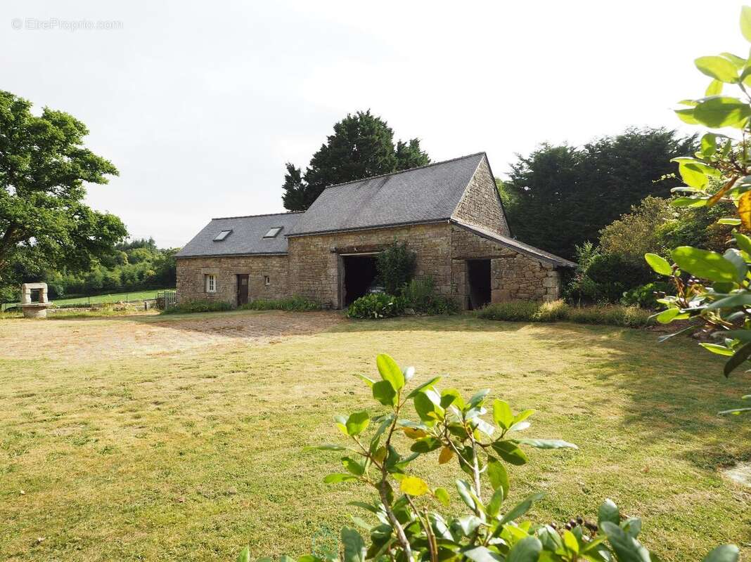 Maison à GUERN