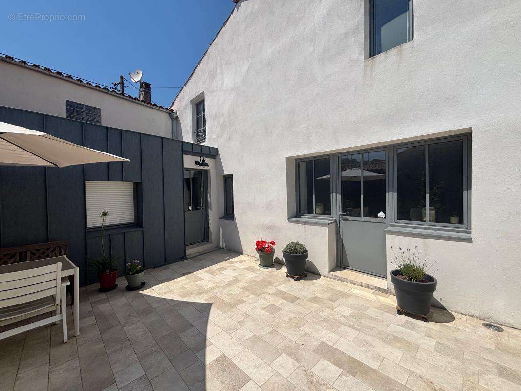 Maison à LA ROCHELLE
