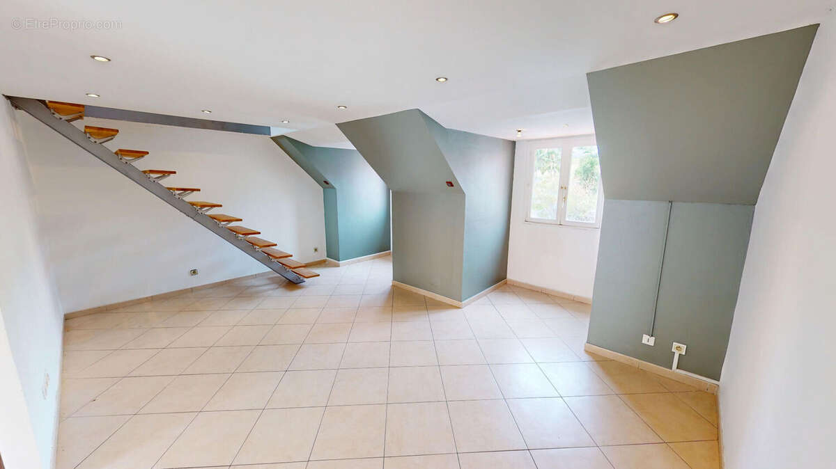 Appartement à SAINT-DENIS