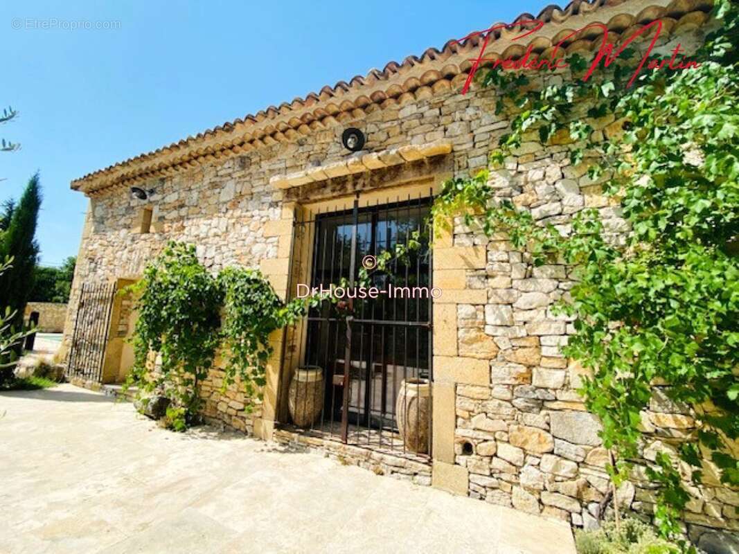 Maison à UZES
