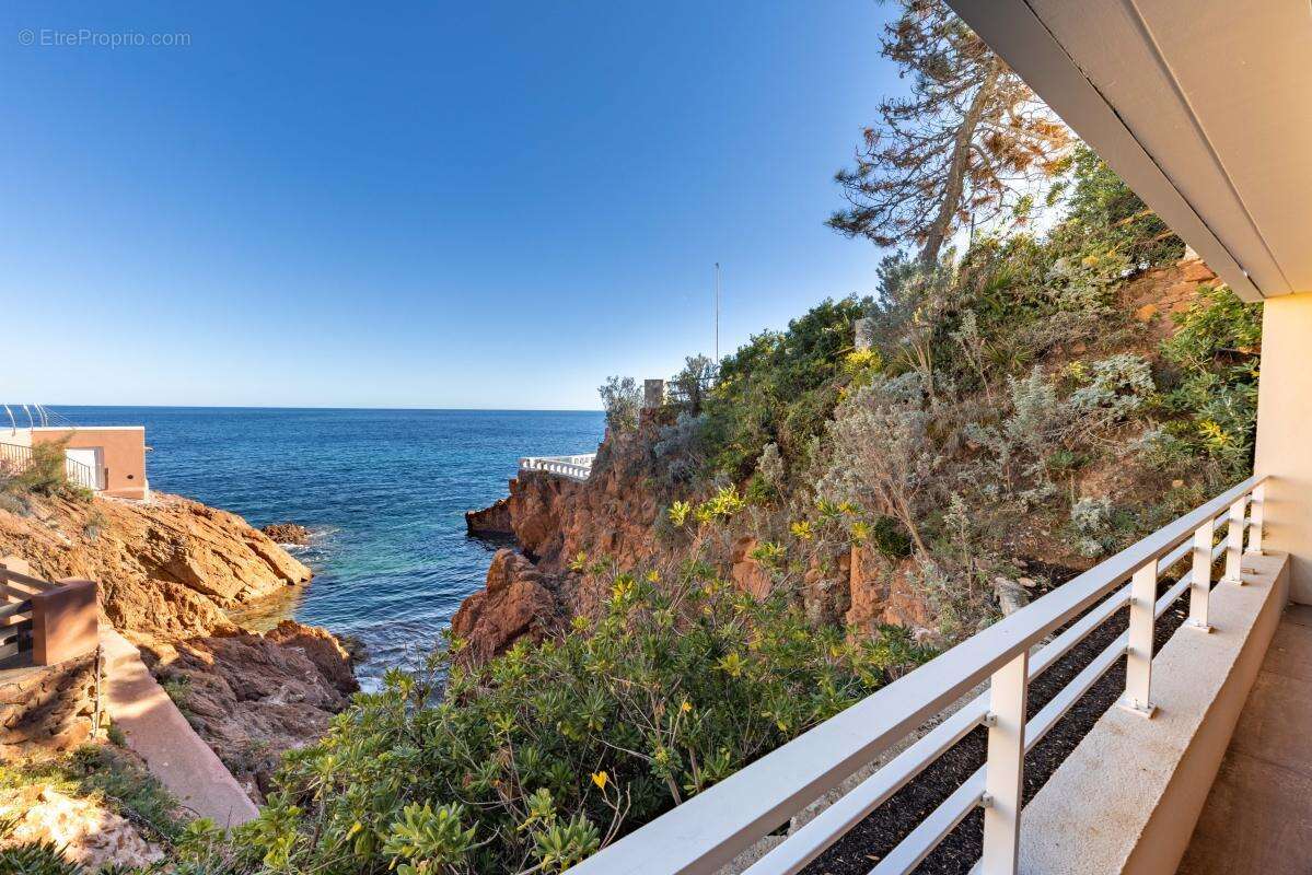 Appartement à SAINT-RAPHAEL