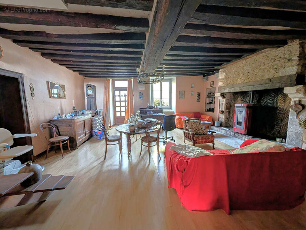 Maison sur la commune de Chevannes, moins de 10 minutes d'Auxerre - photo 3