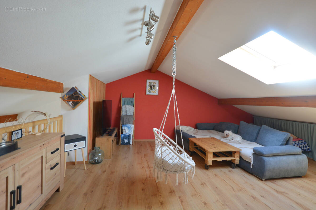 Appartement à VOUGY