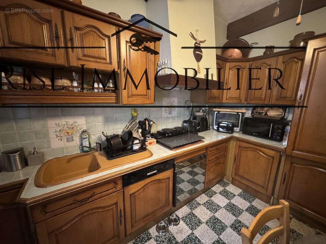 Maison à LEZIGNAN-CORBIERES