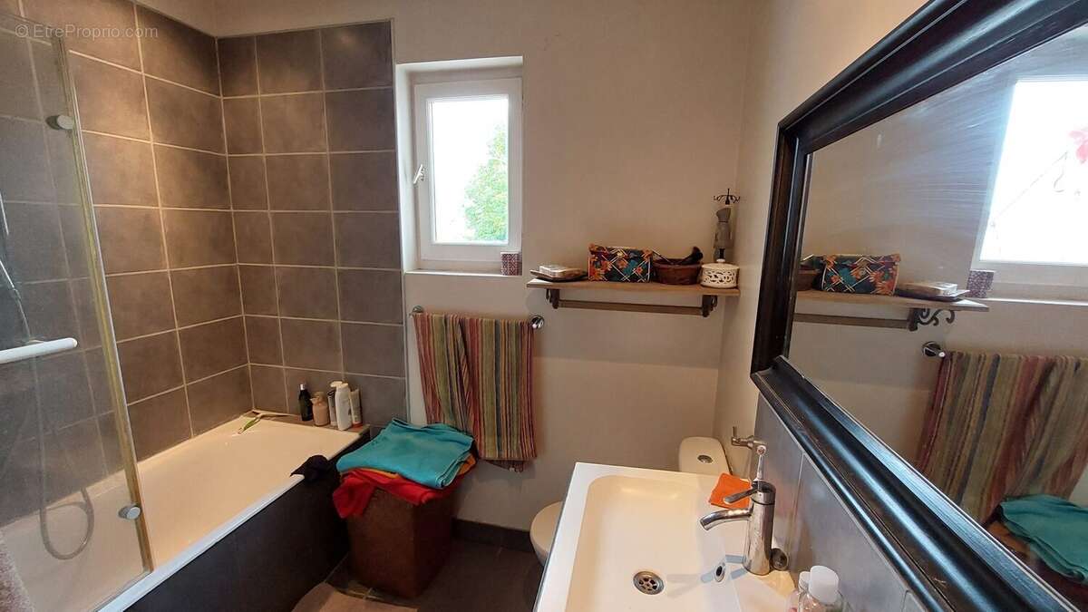 Maison à CIVRY-LA-FORET