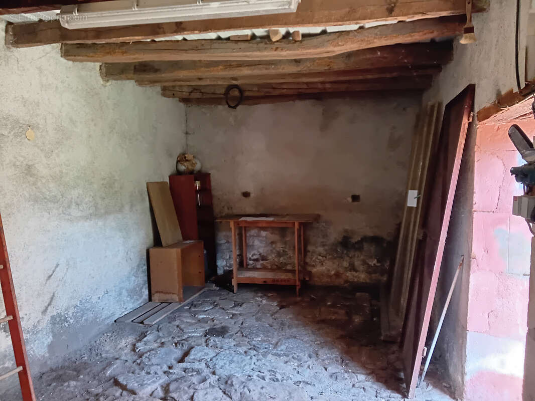 Maison à OUROUER-LES-BOURDELINS