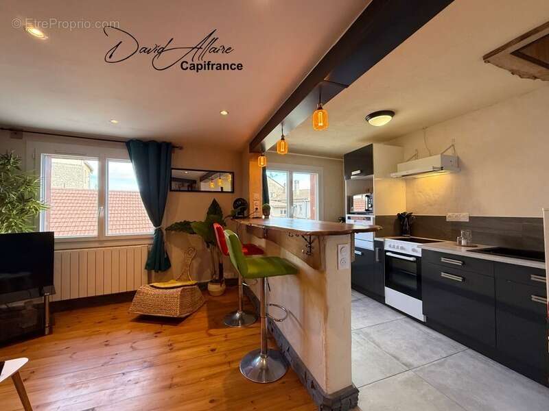 Appartement à LARAGNE-MONTEGLIN