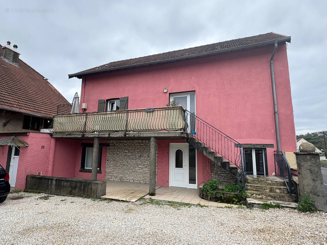 Appartement à THISE
