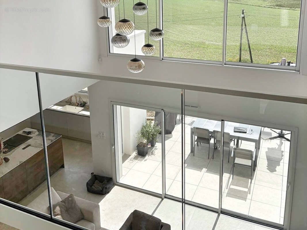 Maison de standing avec suite parentale et jacuzzi - CAUDAN - photo 3