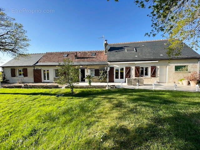 Maison à MARRAY