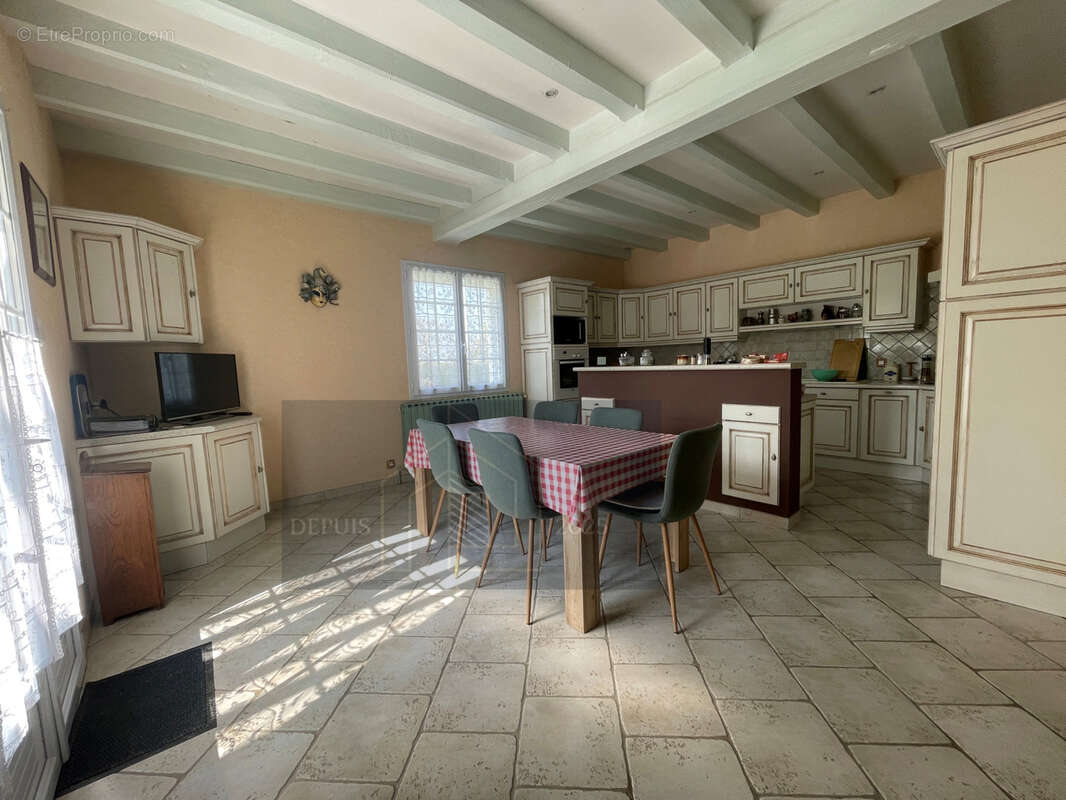 Maison à PAILLE