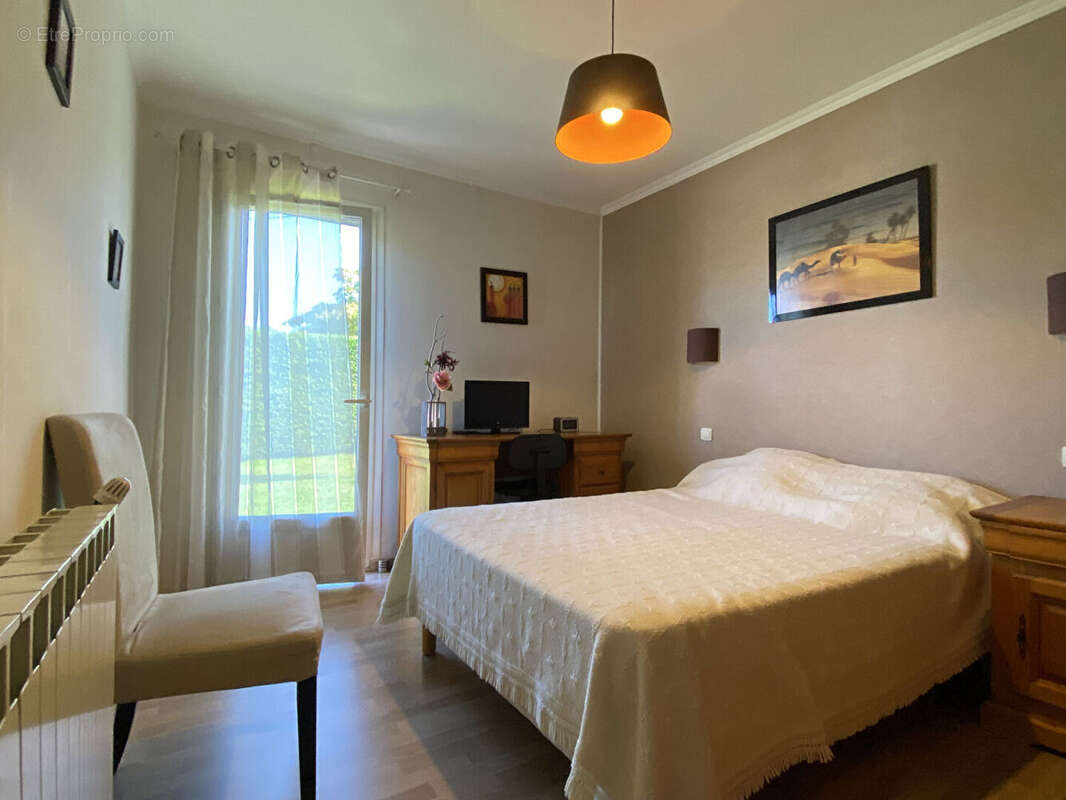 Maison à RION-DES-LANDES