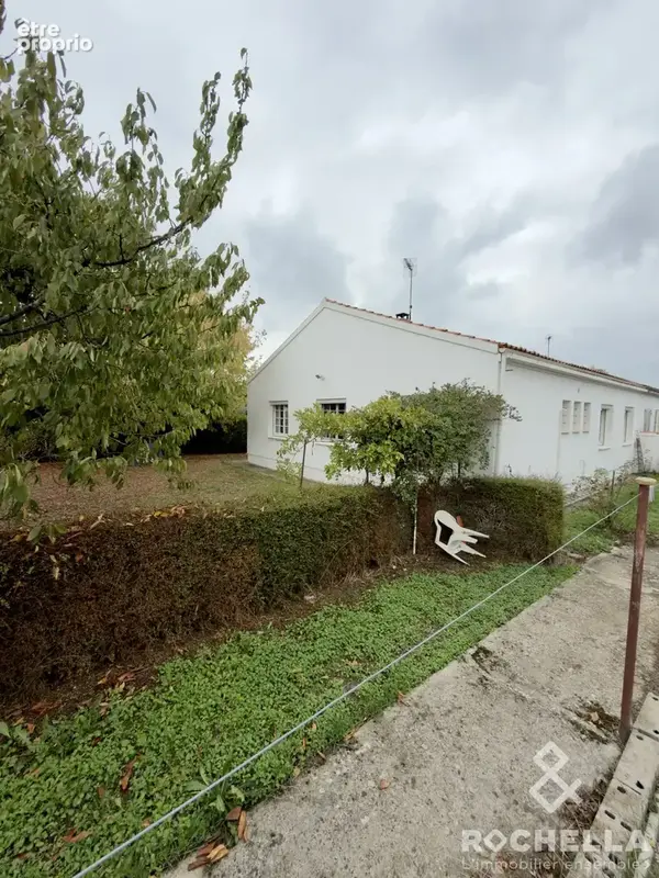 Maison 4 pièces 102 m² à vendre à Tonnay-Charente (17430) - photo 2