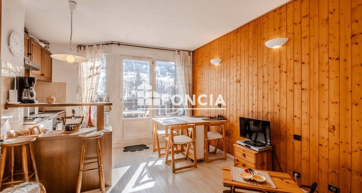 Appartement à DEMI-QUARTIER