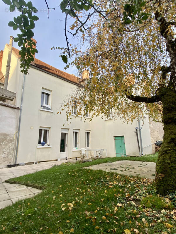 Maison à SEIGNELAY
