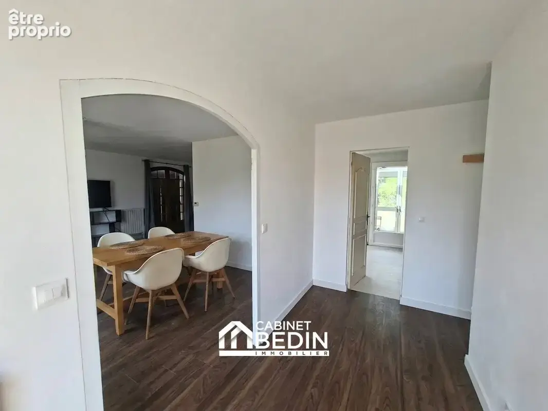 Maison 4 pièces 109 m² à vendre à Montussan (33450) - photo 2