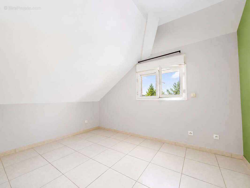 Villa f7 sur 1000 m2 saint-leu - photo 20