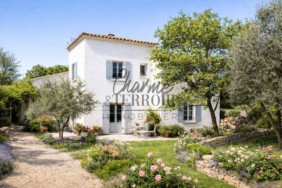 Maison à SAINT-QUENTIN-LA-POTERIE