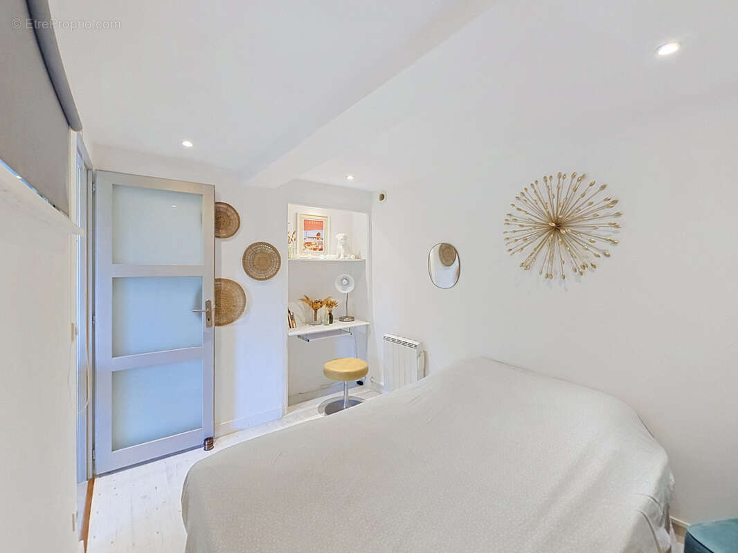 Appartement à VENCE