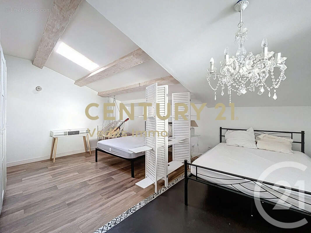 Maison à SAINT-JEAN-DE-VEDAS