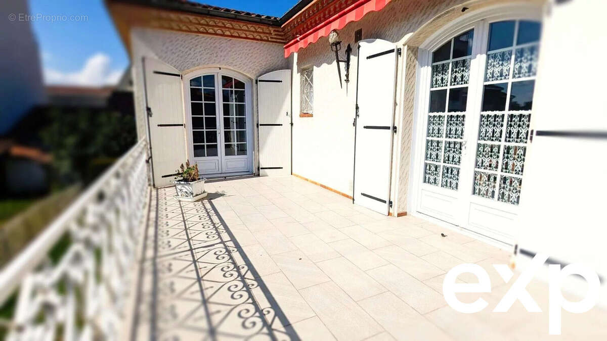 balcon - Maison à AGEN