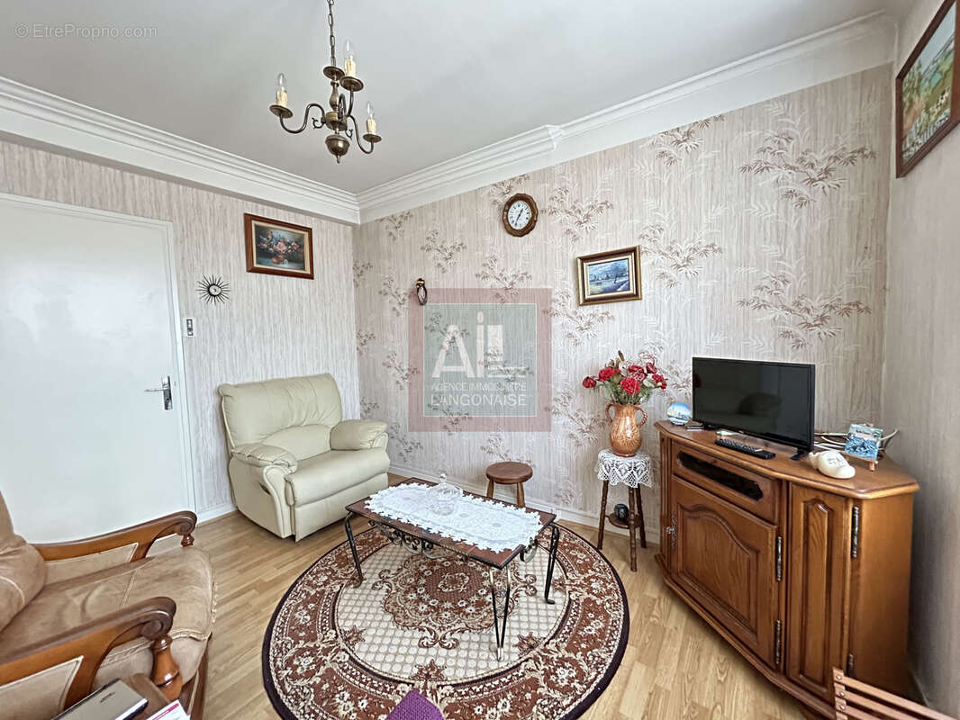 Appartement à LANGOGNE