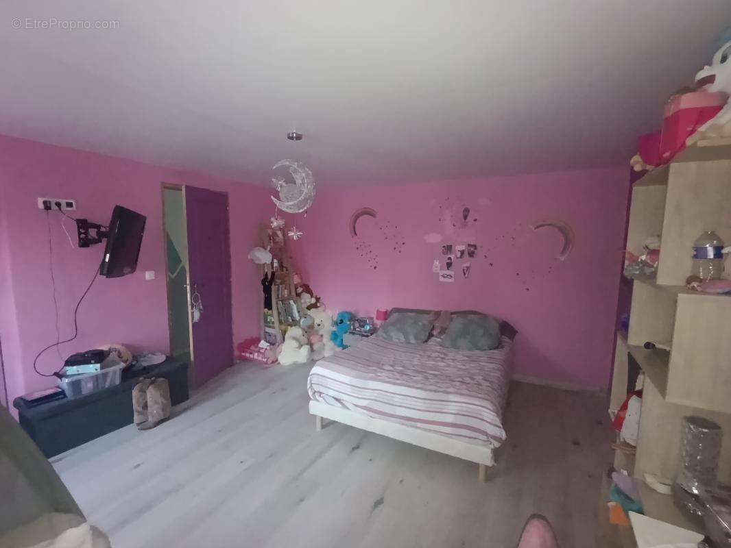 Maison 233 m² à Liercourt  - photo 8