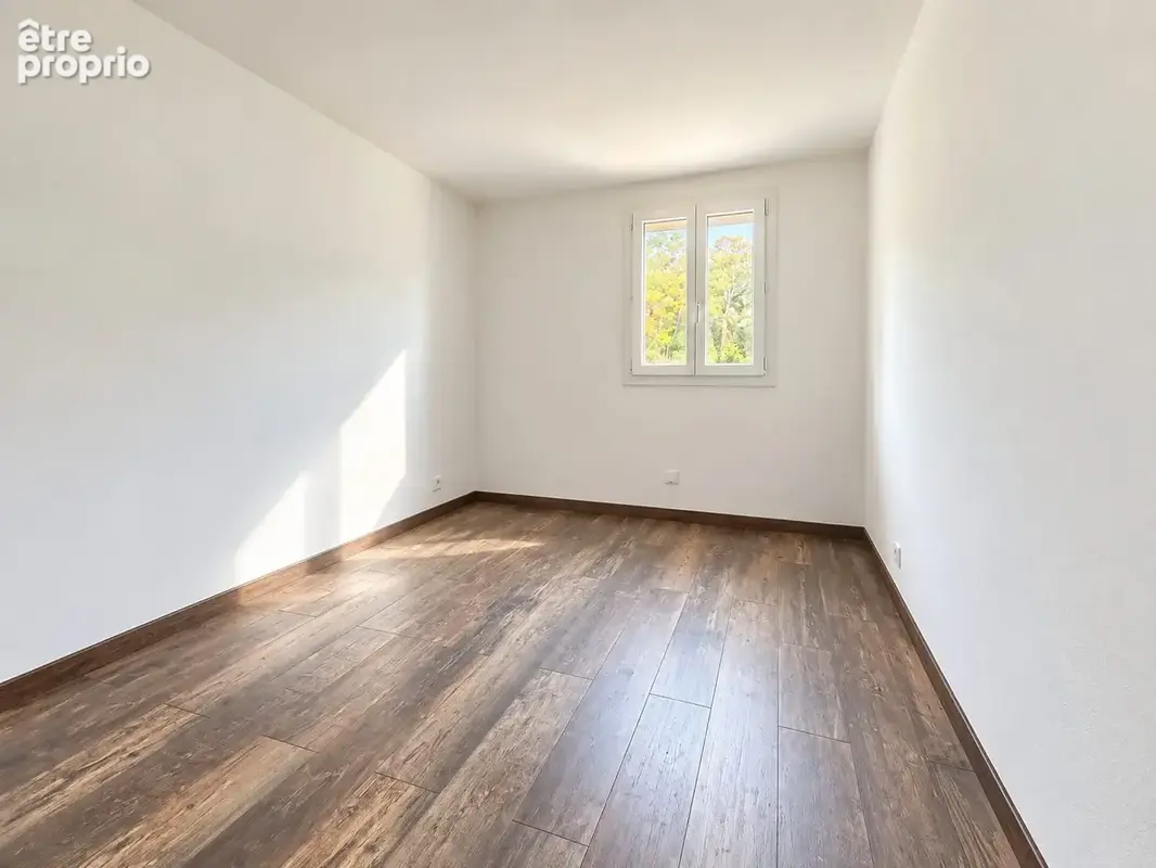 Maison 6 pièces 116 m² à vendre à Marseille-11e (13011) - photo 9