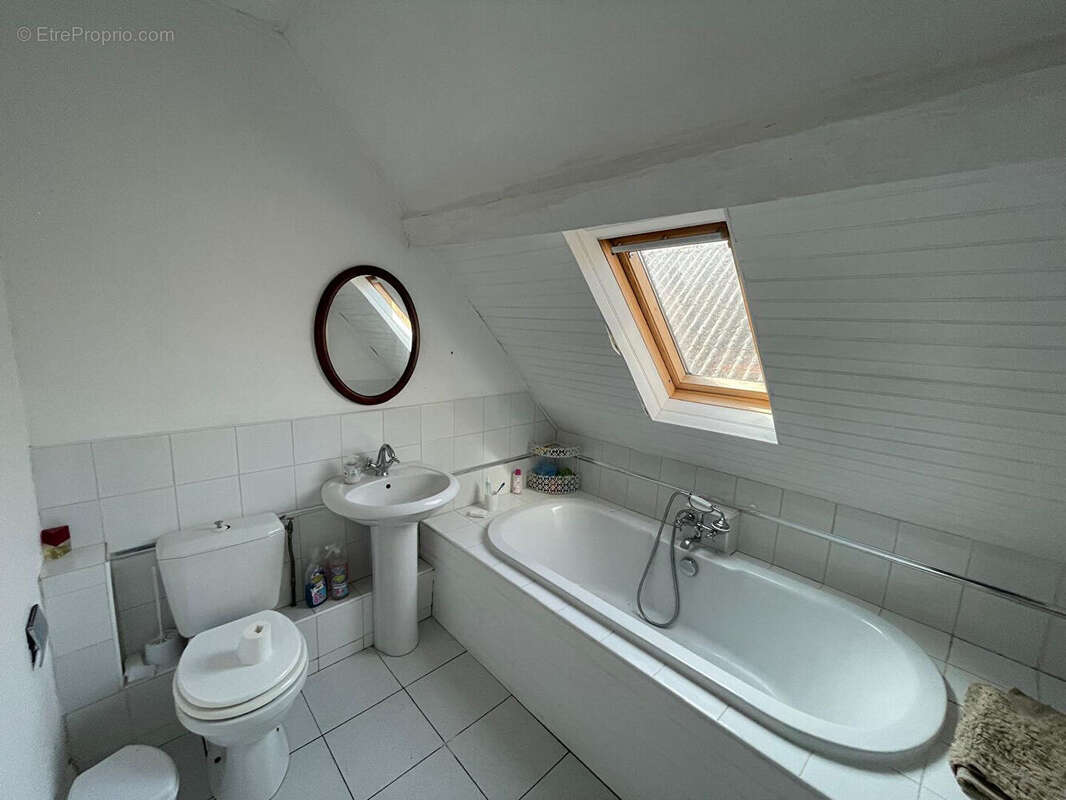 Maison 99 m² à Chaumussay  - photo 10