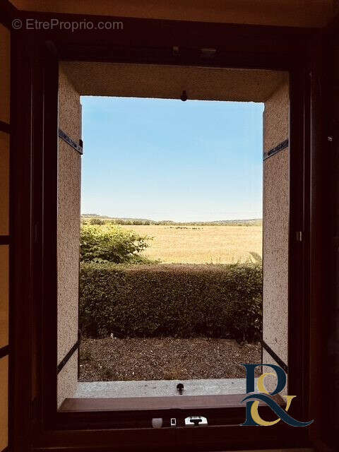 Maison 81 m² à Cricqueville-En-Auge  - photo 6