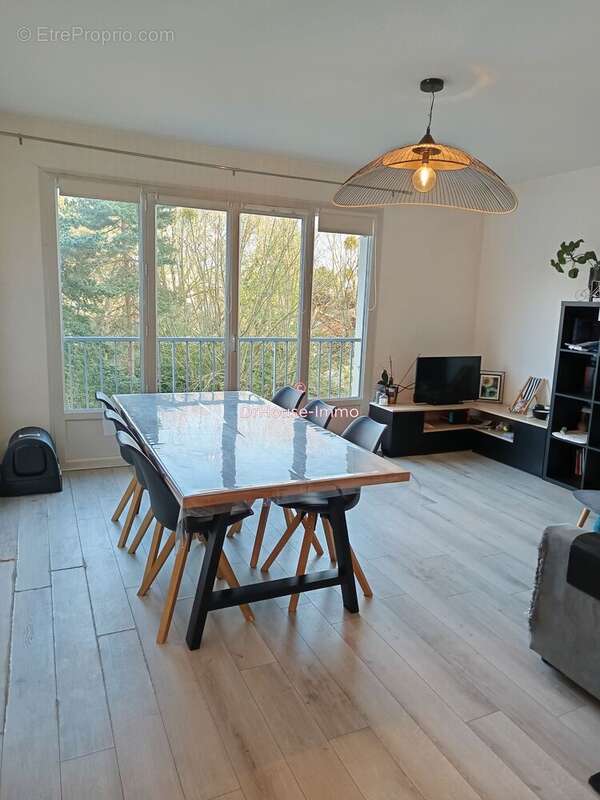 Appartement à SAINT-JACQUES-DE-LA-LANDE