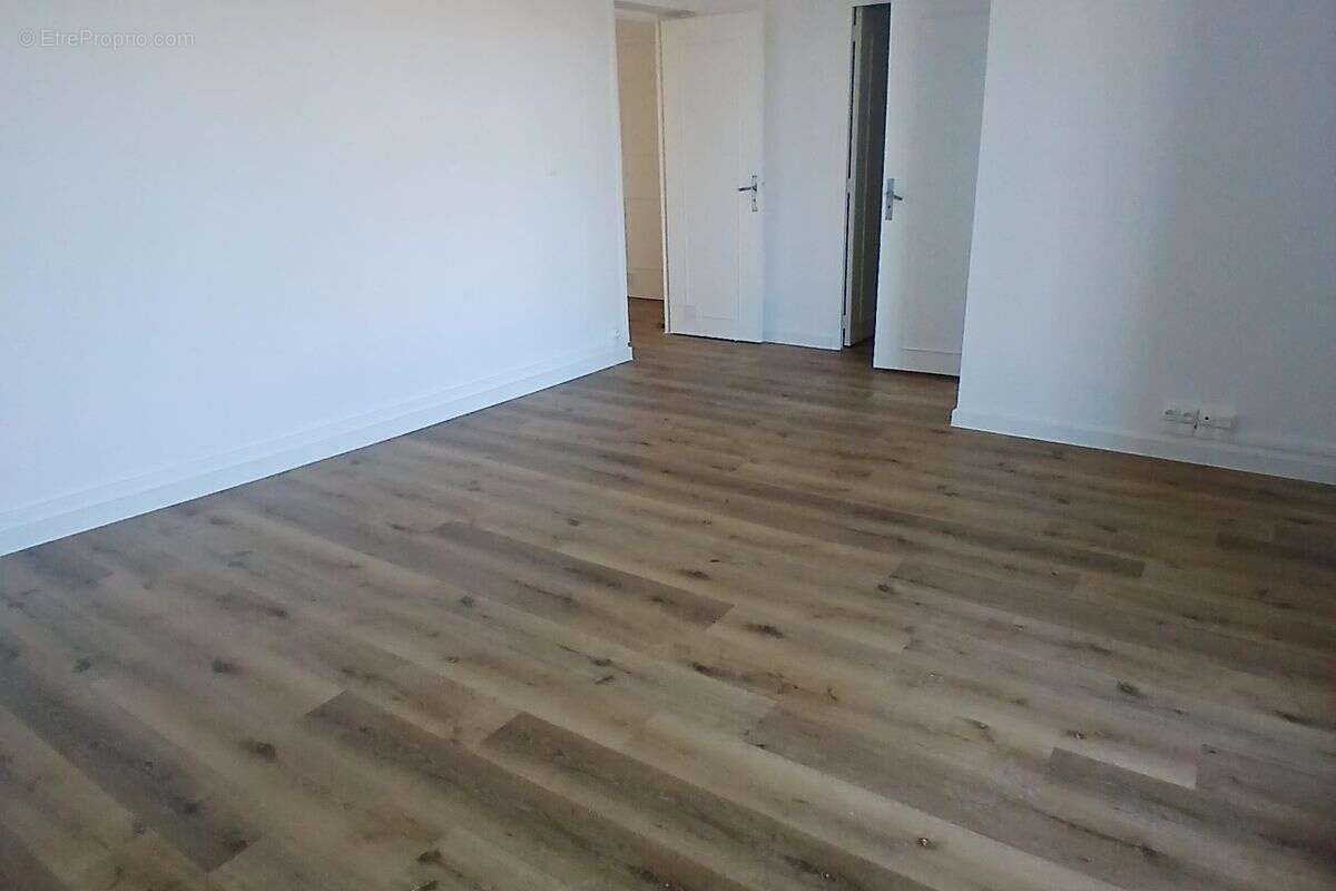 Appartement à MARSEILLE-12E